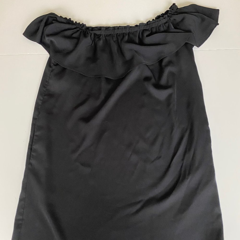 Aakaa Black Flutter Sleeve Off the Shoulder Short Dress Size L